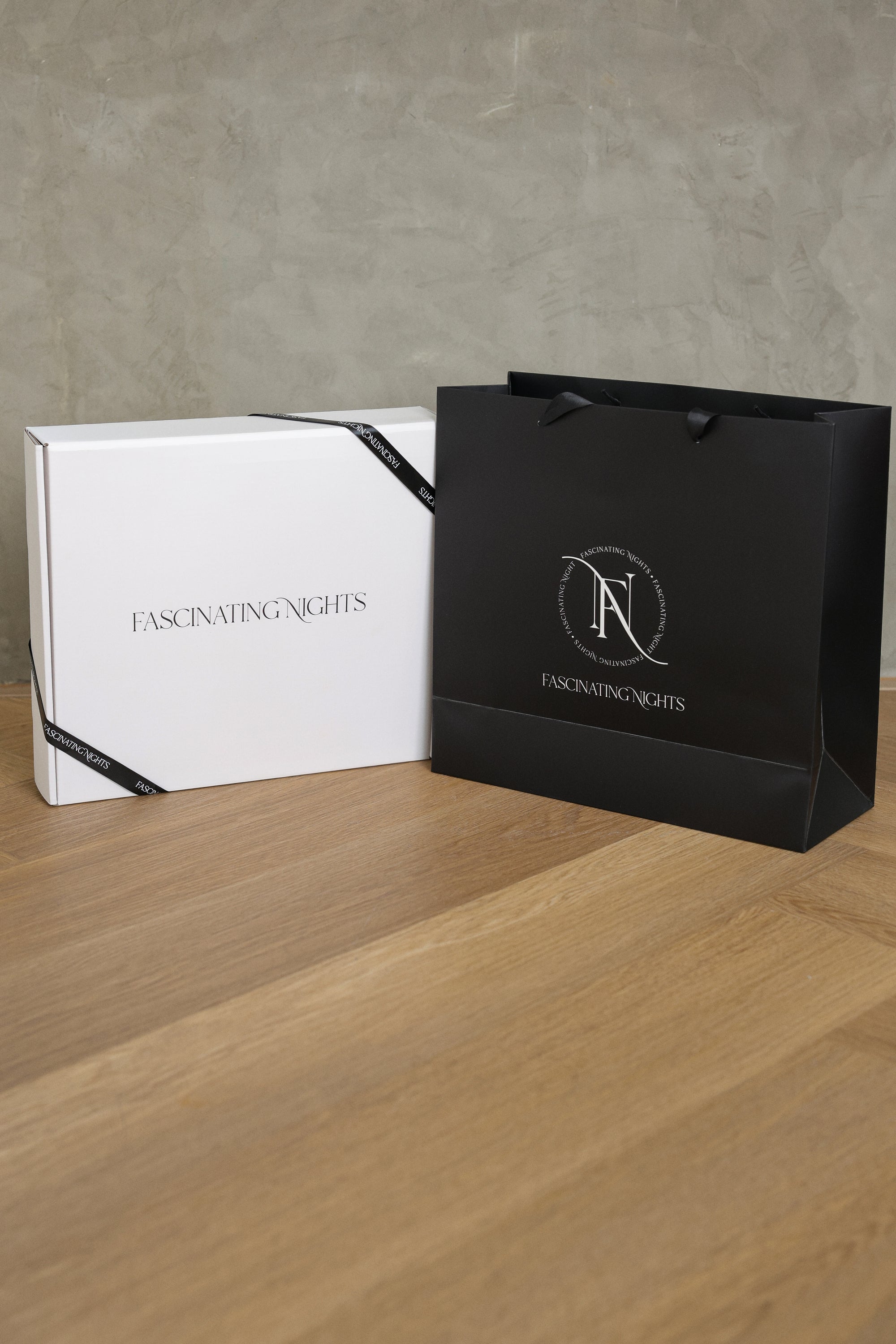 Fascinating Nights Gift Box &amp; Bag-Fascinating_Nights