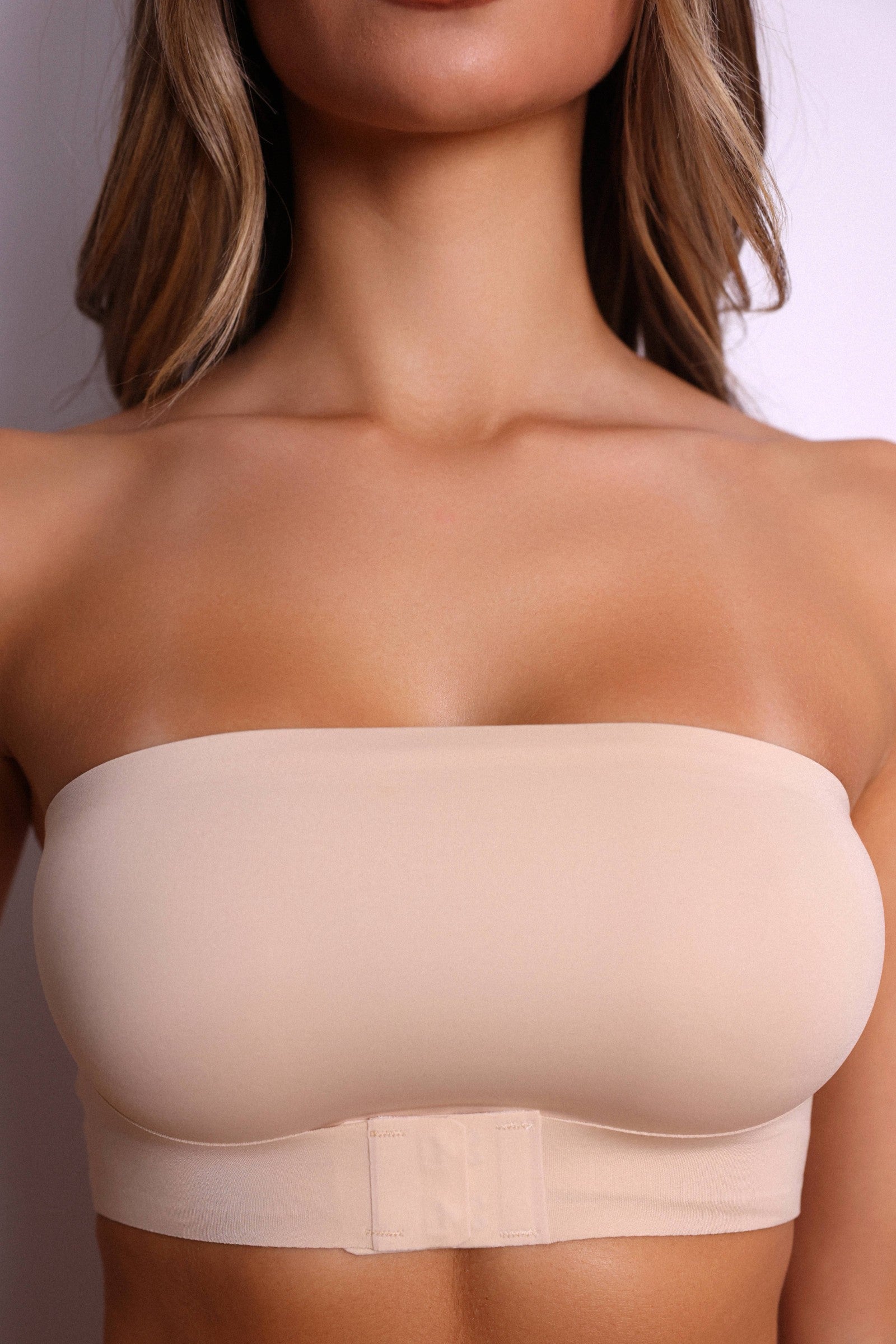Halo Front-Closure Strapless Seamless Bra – Nude-Fascinating_Nights