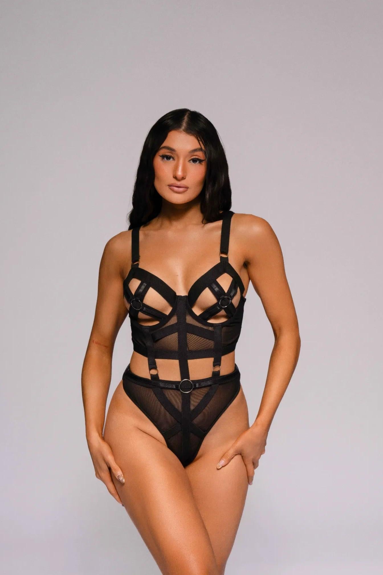 Jemma Bodysuit - Black-Fascinating_Nights