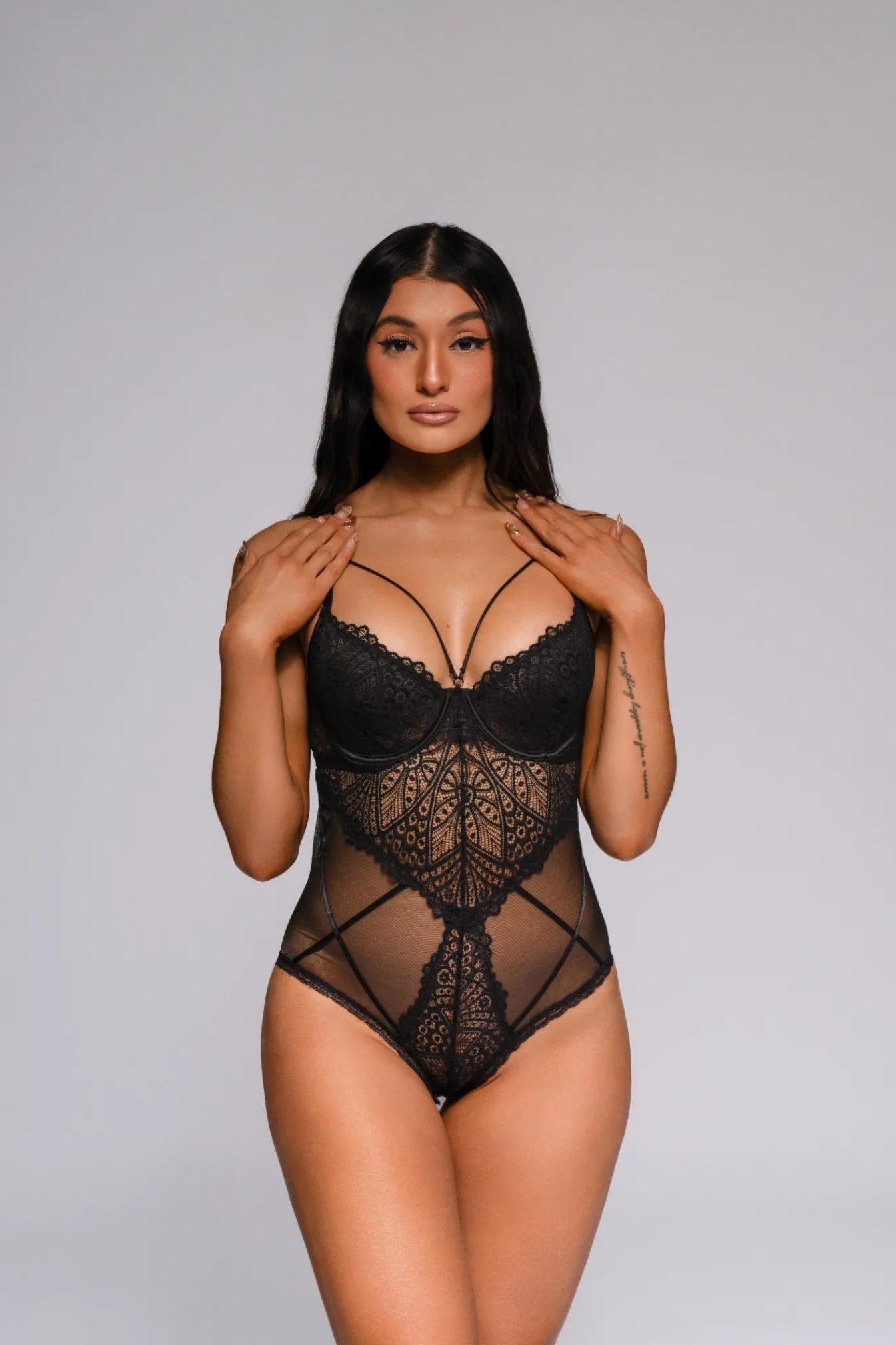 Marcia Bodysuit - Black-Fascinating_Nights