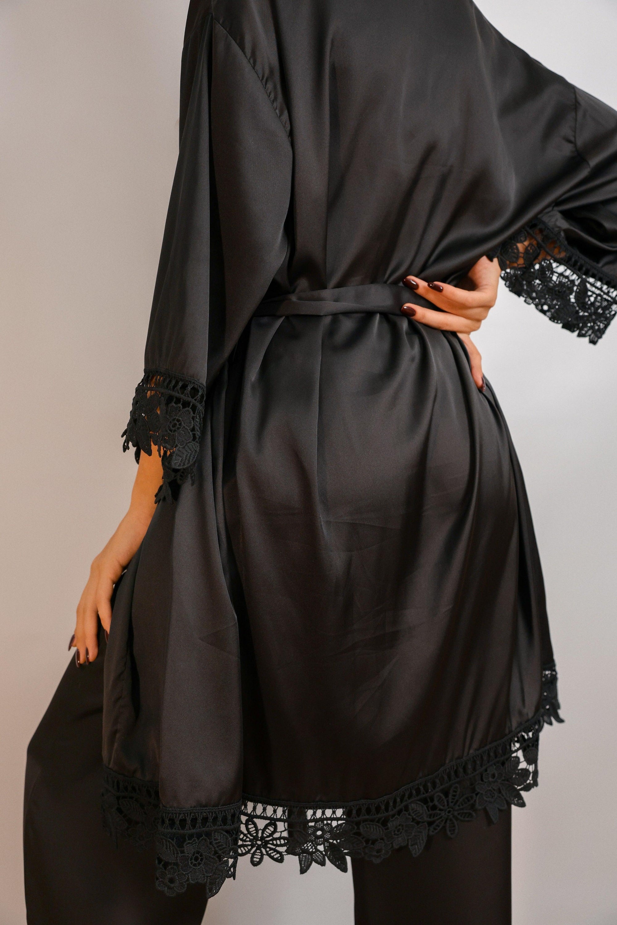 Regina Trio Set - Black-Fascinating_Nights