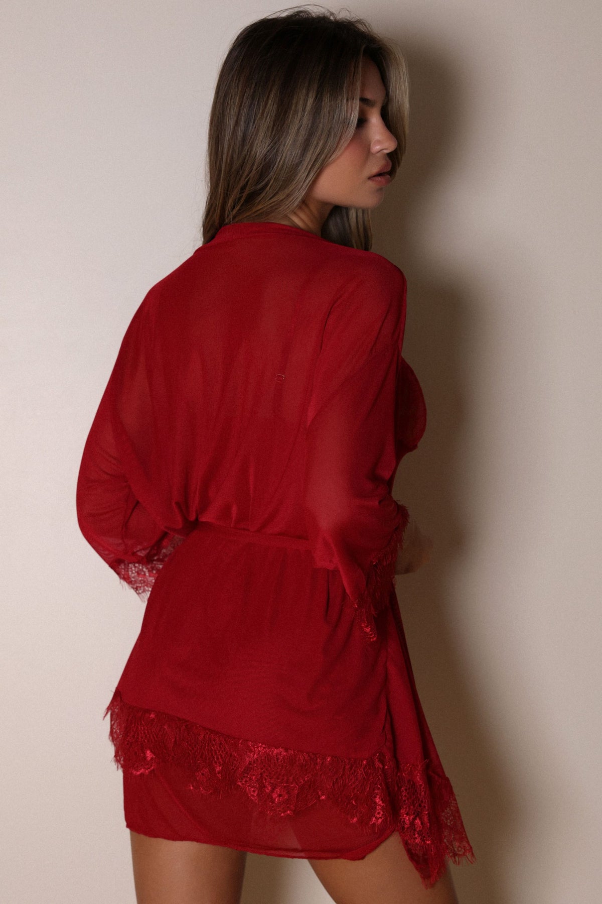 Aiah Lace Slip &amp; Robe Set – Red
