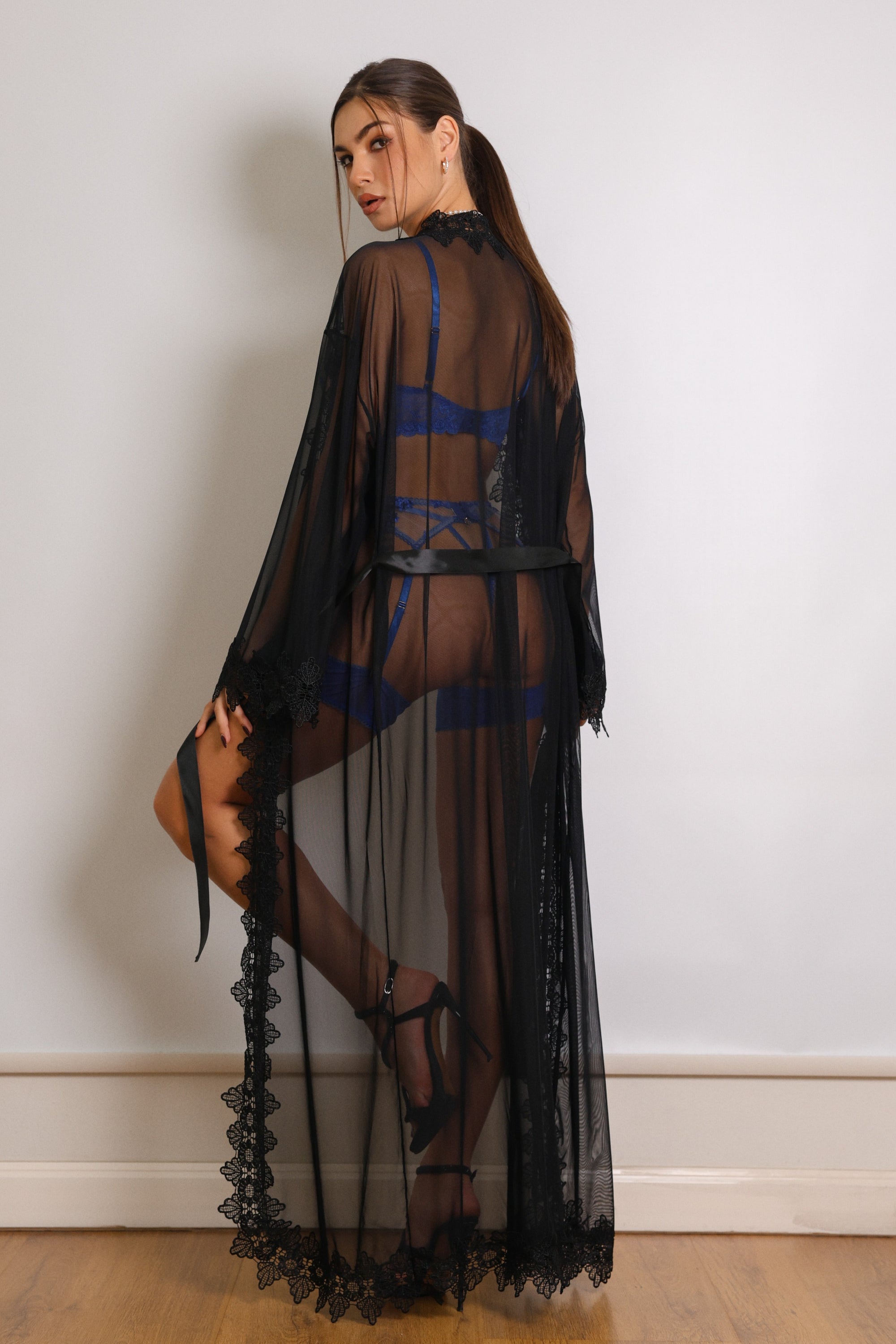 Sienna Noir Muse Robe Set - Black-Fascinating_Nights