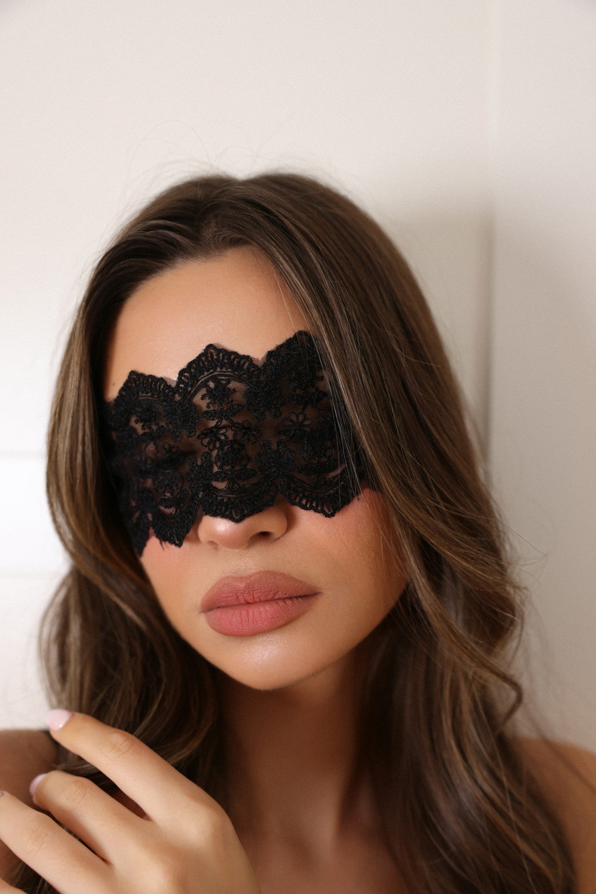 The Noir Accessories Set-Fascinating_Nights